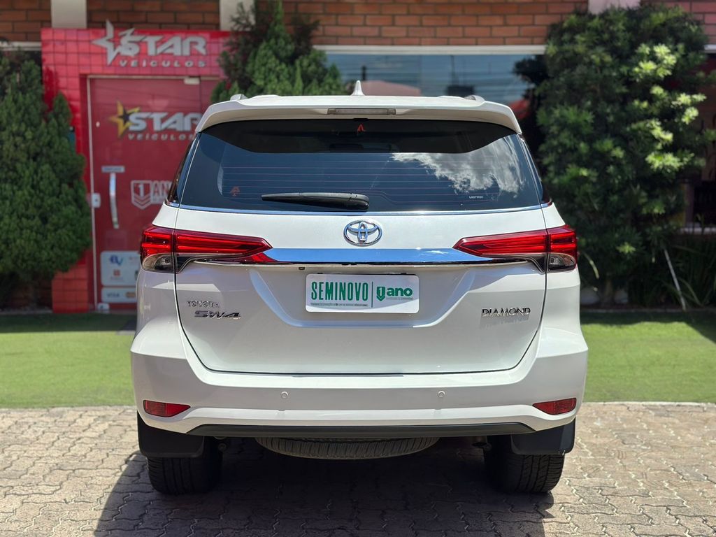 Foto número 415659 do veiculo