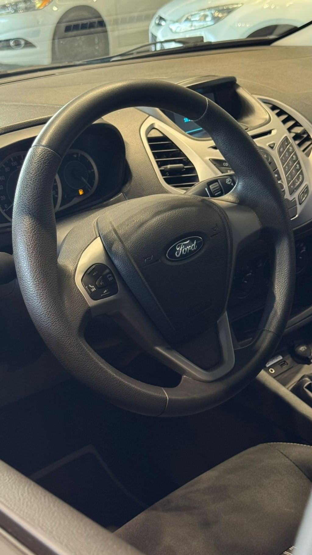 Foto número 417679 do veiculo