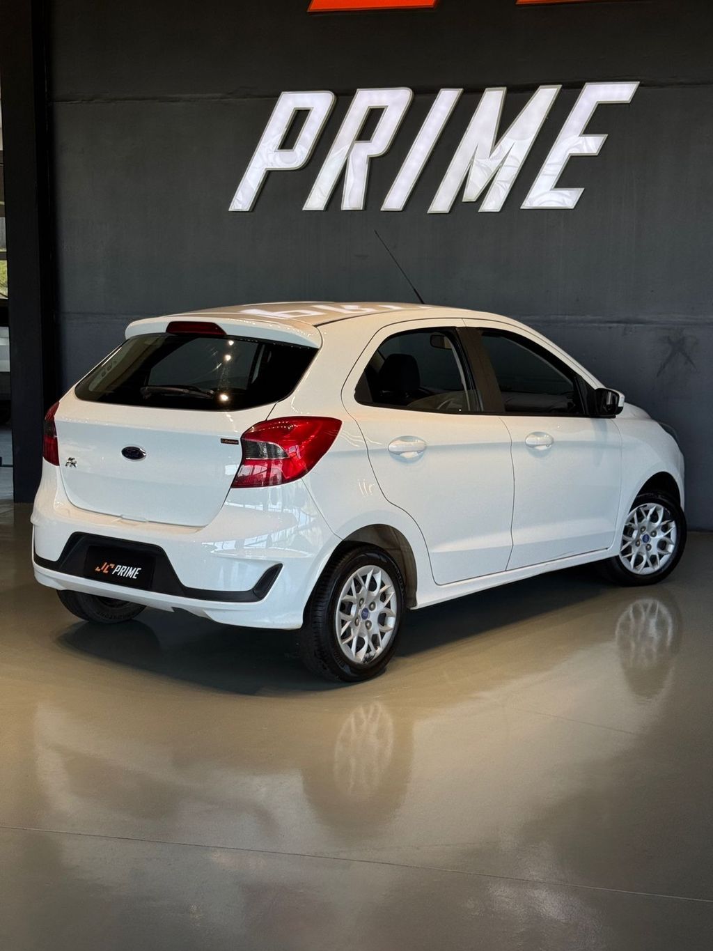 Foto número 408007 do veiculo