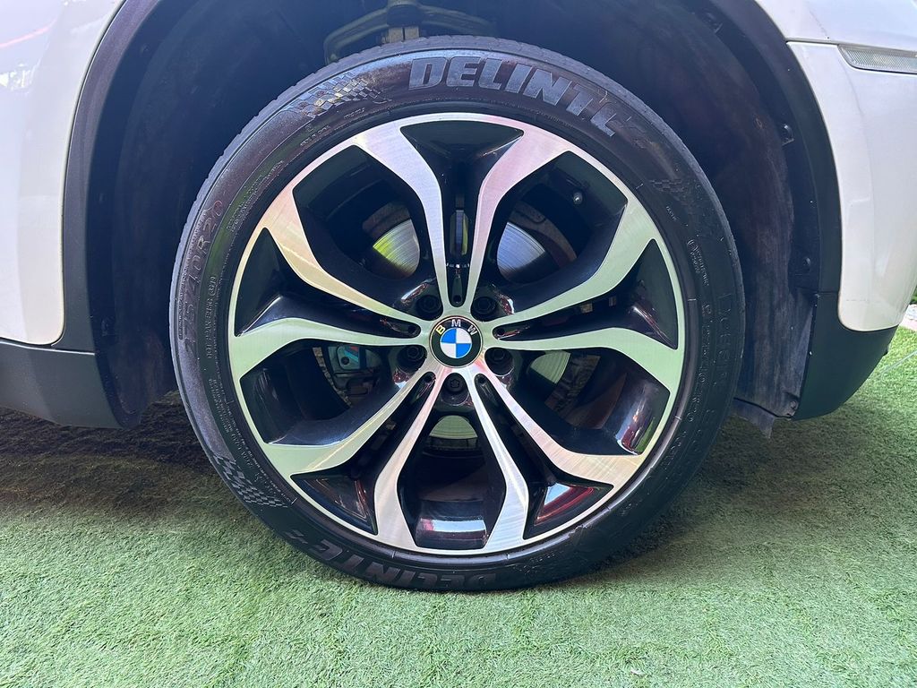 Foto número 417900 do veiculo