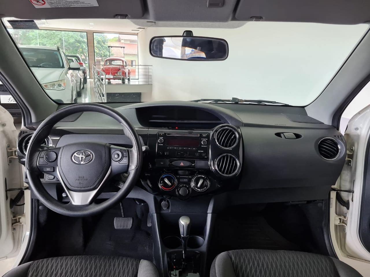 Foto número 420422 do veiculo