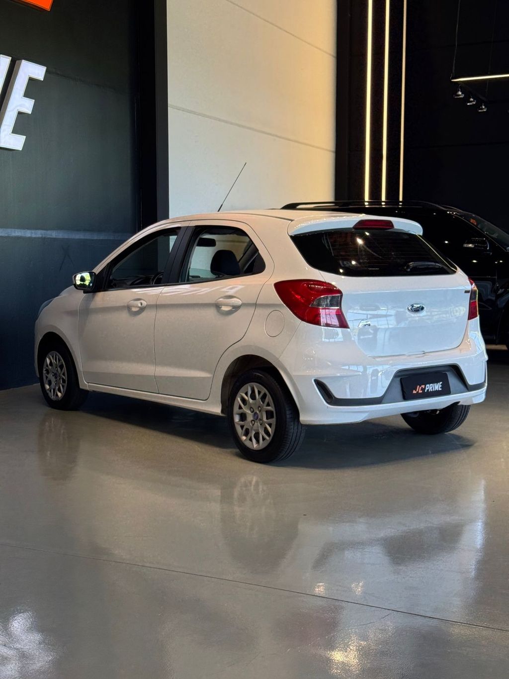 Foto número 408008 do veiculo