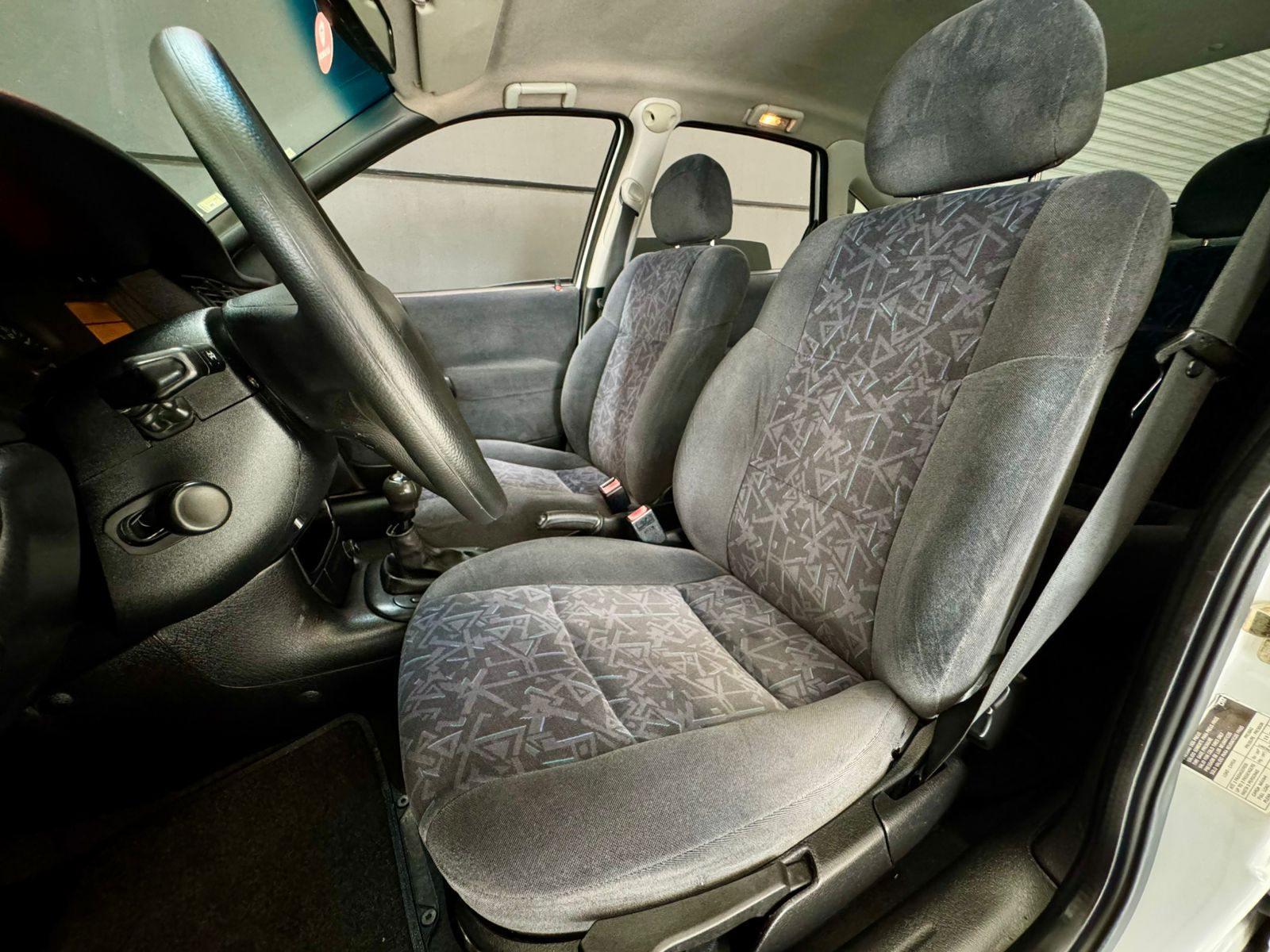 Foto número 422200 do veiculo