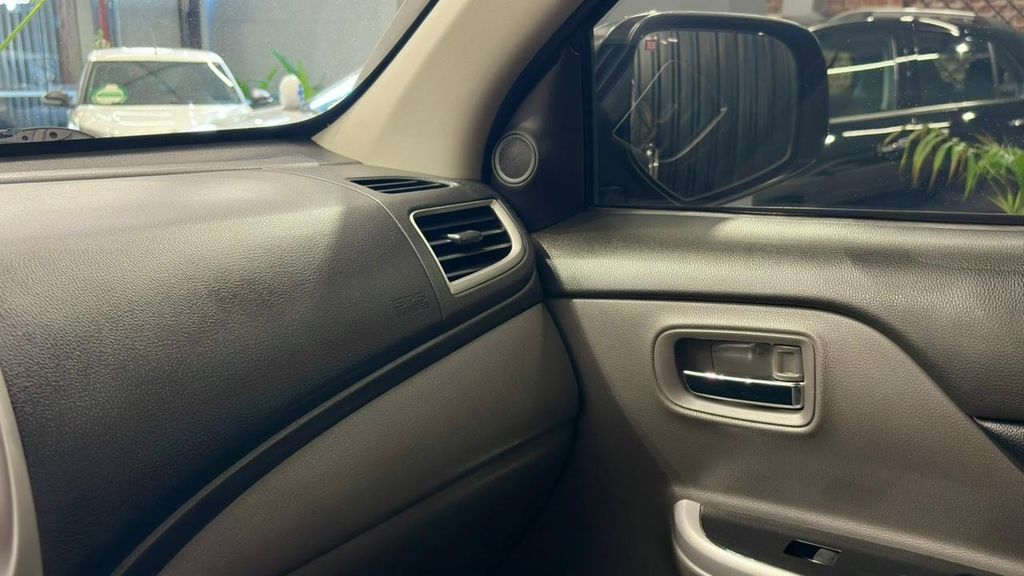 Foto número 421171 do veiculo