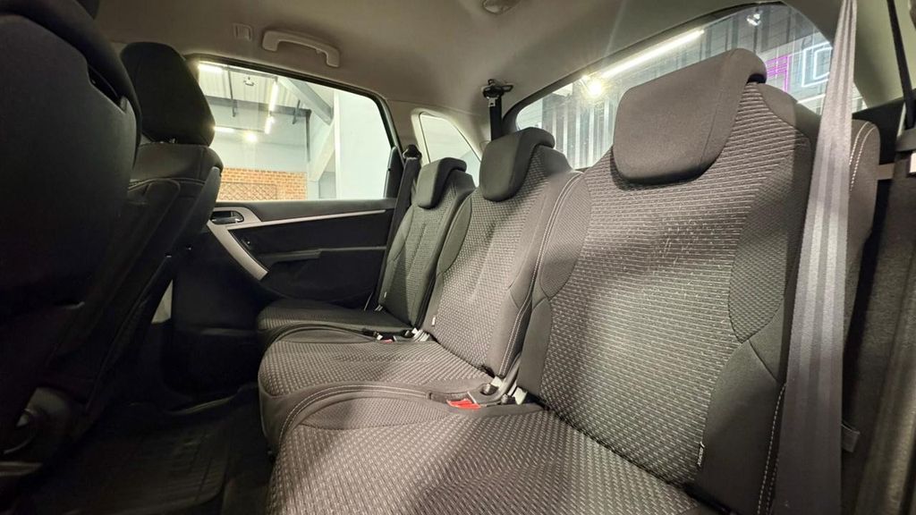 Foto número 421199 do veiculo