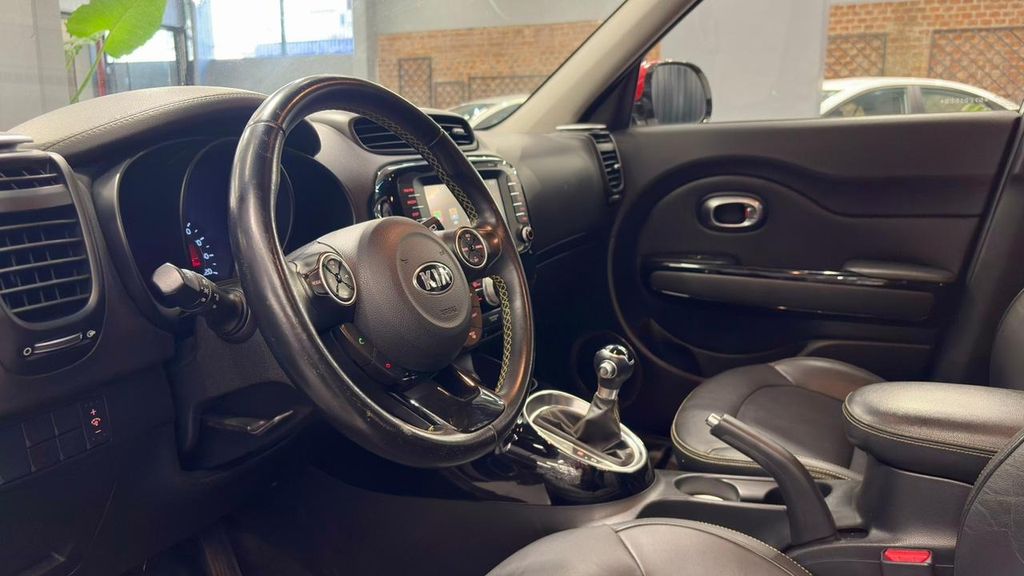 Foto número 423495 do veiculo