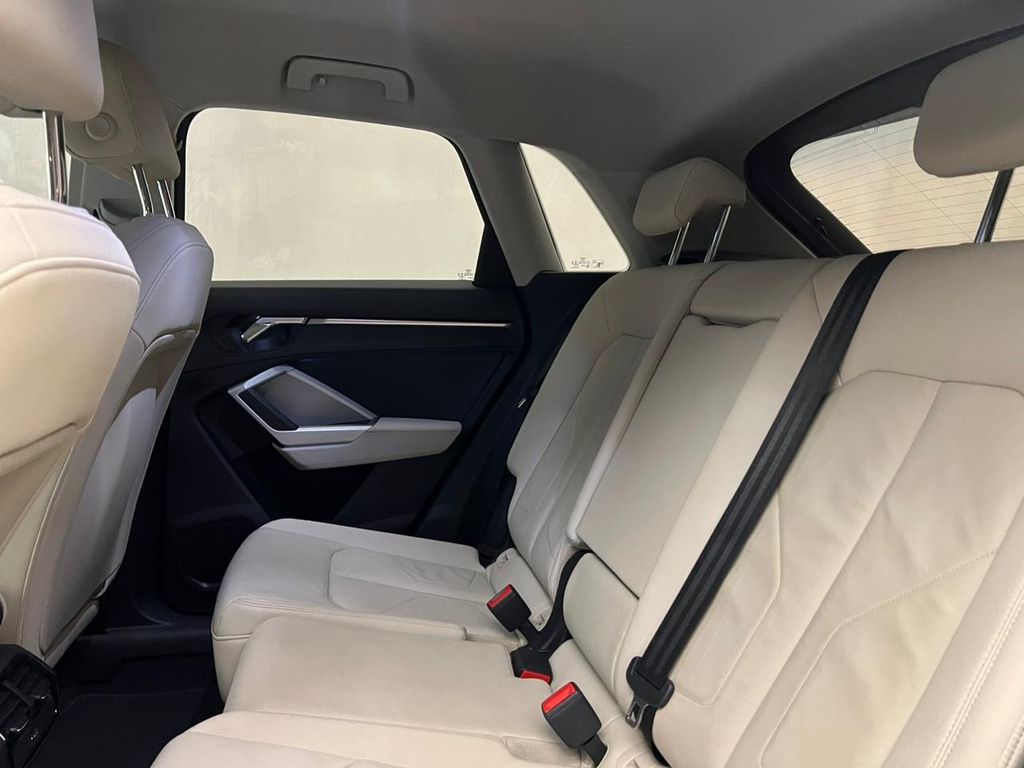 Foto número 423917 do veiculo