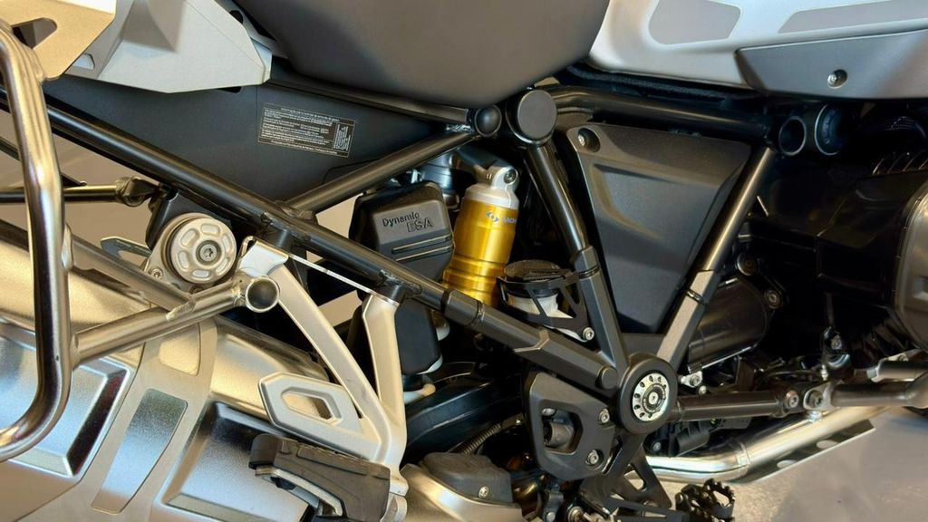 Foto número 423300 do veiculo