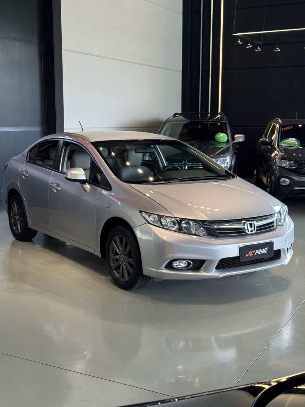 Foto número 425201 do veiculo