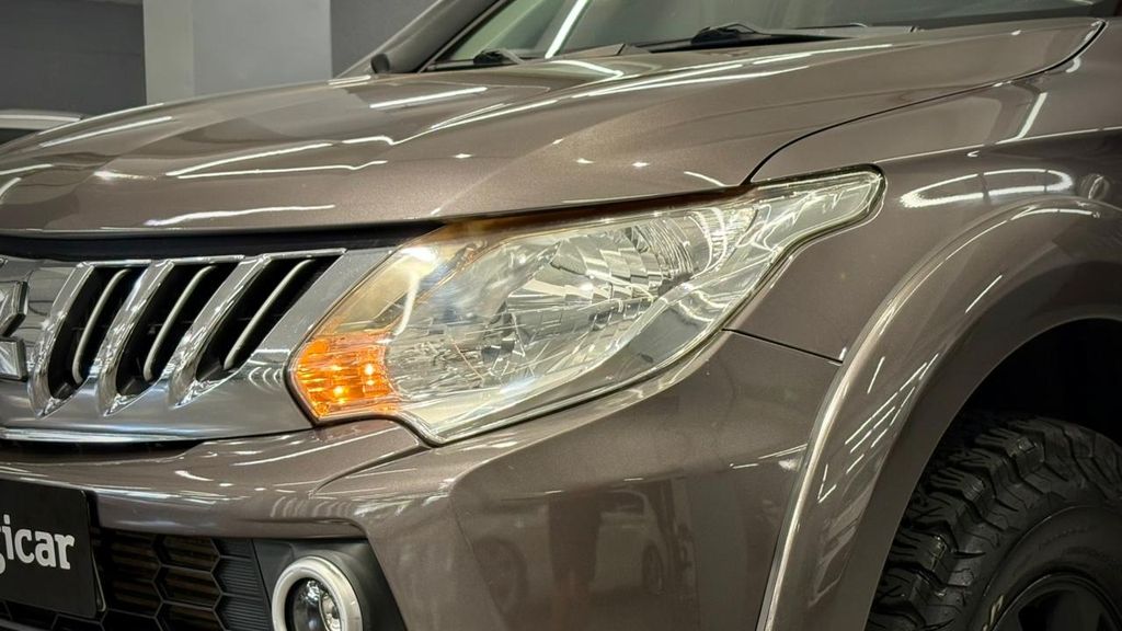 Foto número 421180 do veiculo