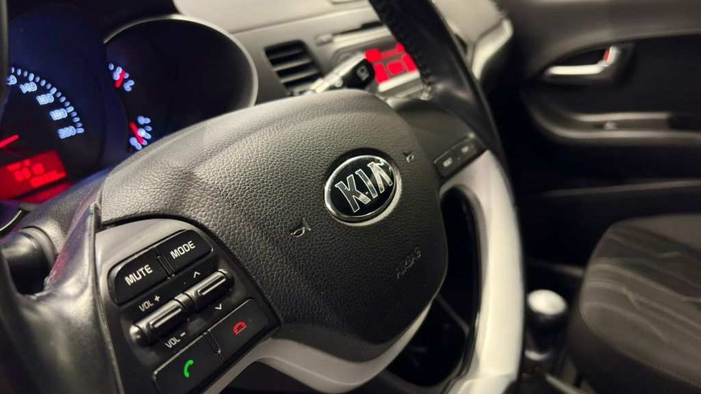 Foto número 444999 do veiculo