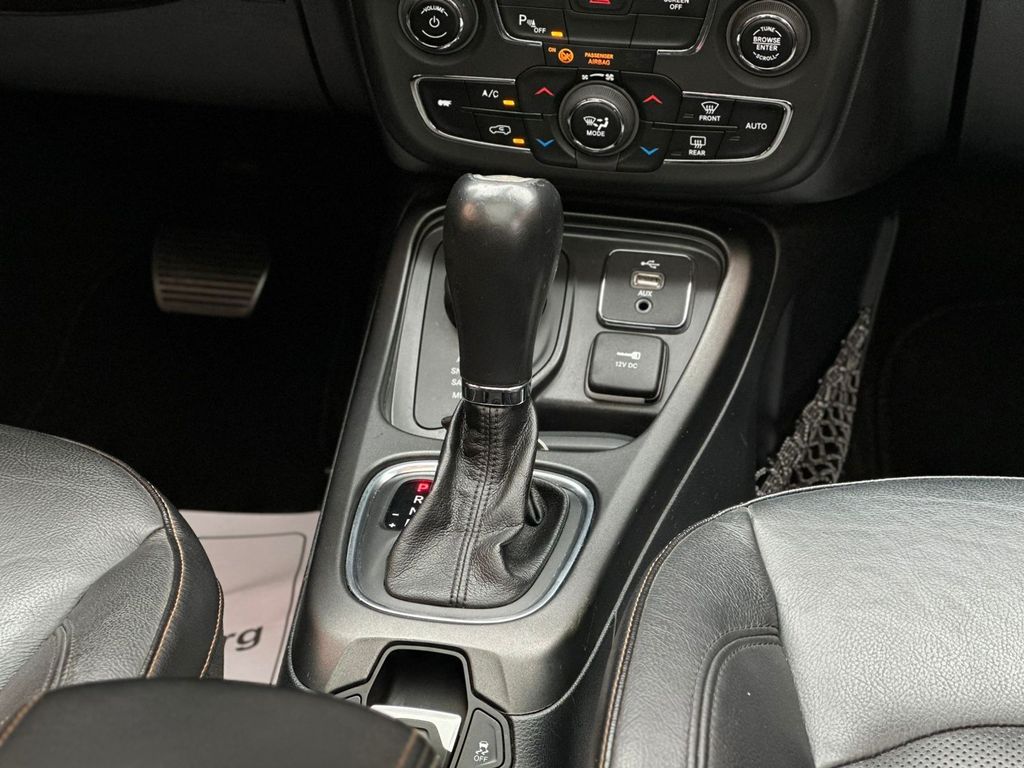 Foto número 432975 do veiculo