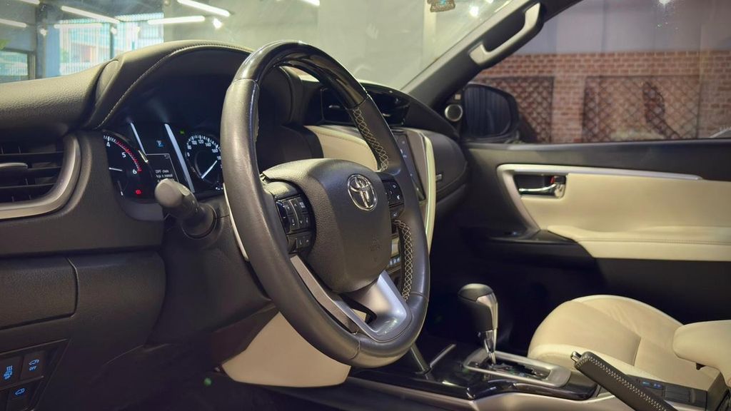 Foto número 422056 do veiculo