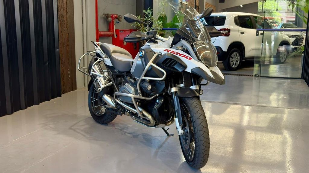 Foto número 423311 do veiculo