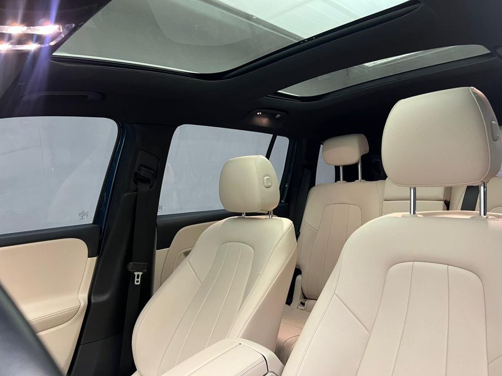 Foto número 424414 do veiculo