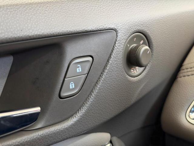 Foto número 440306 do veiculo