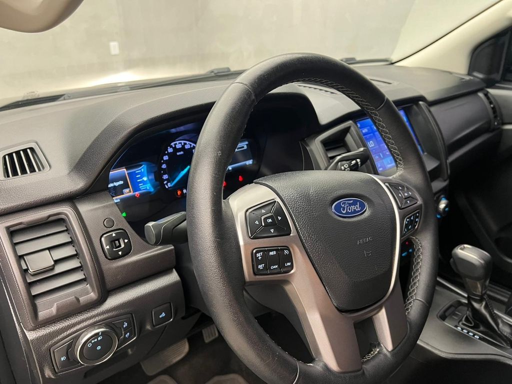 Foto número 422735 do veiculo