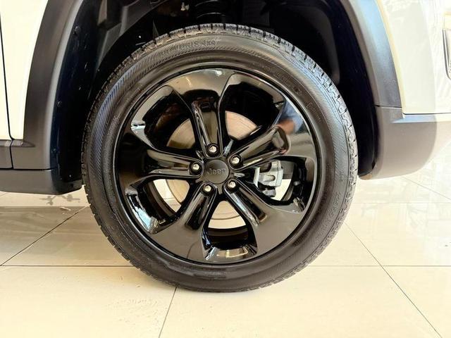 Foto número 421825 do veiculo