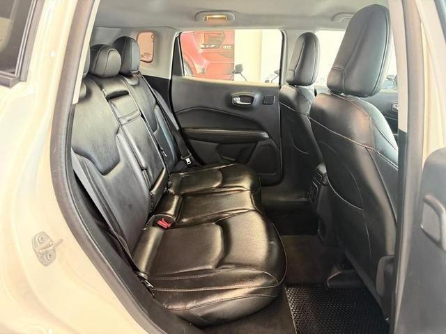 Foto número 421821 do veiculo