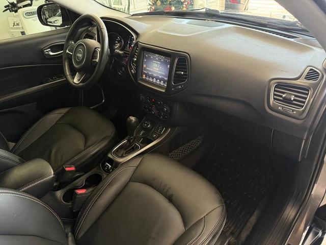 Foto número 441418 do veiculo