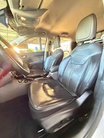 Foto número 438238 do veiculo