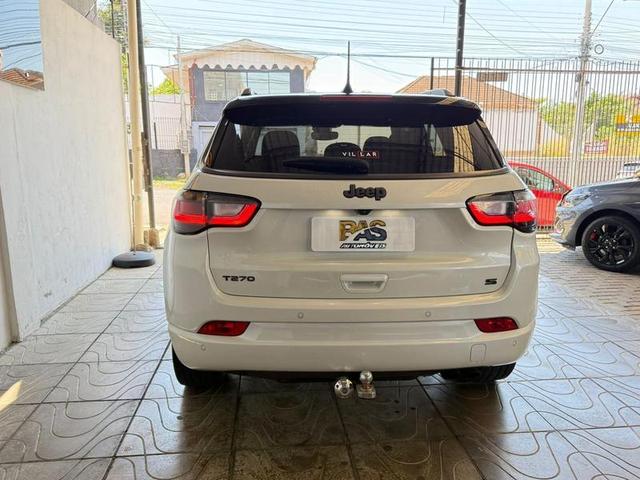 Foto número 437789 do veiculo