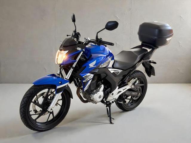 Foto número 424873 do veiculo