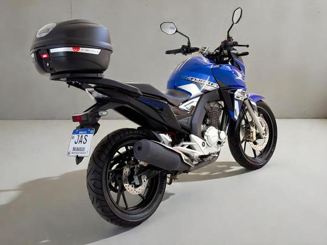 Foto número 424874 do veiculo