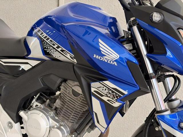 Foto número 424885 do veiculo