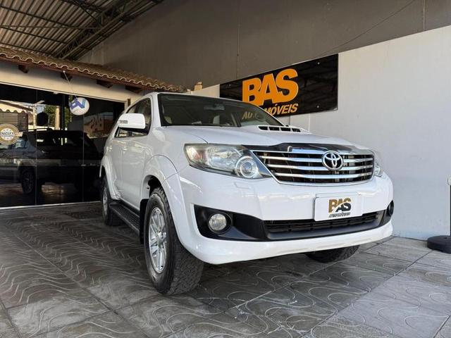 Imagem de destaque do veículo