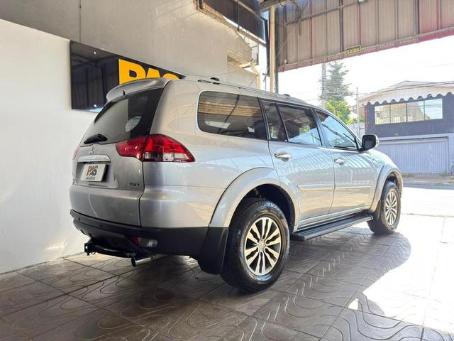 Foto número 422940 do veiculo