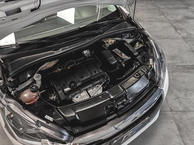 Foto número 427304 do veiculo