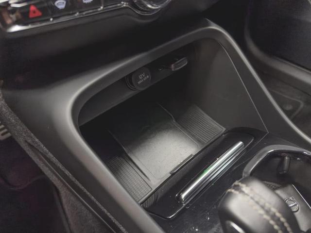 Foto número 438402 do veiculo