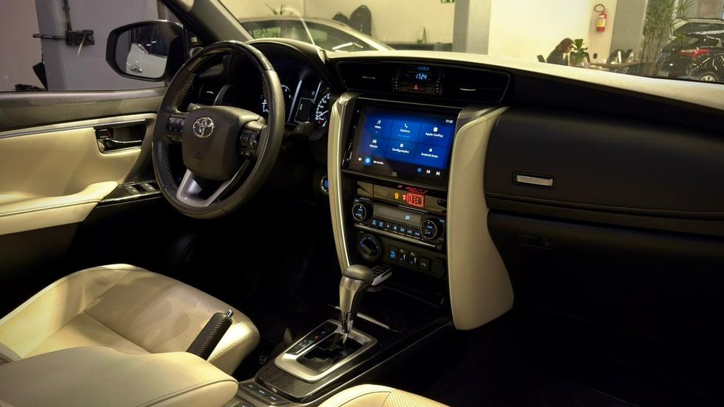 Foto número 422061 do veiculo