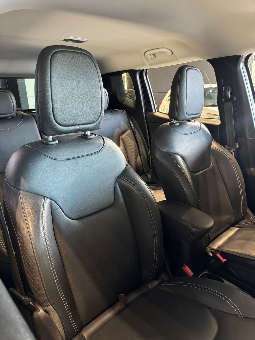 Foto número 422022 do veiculo