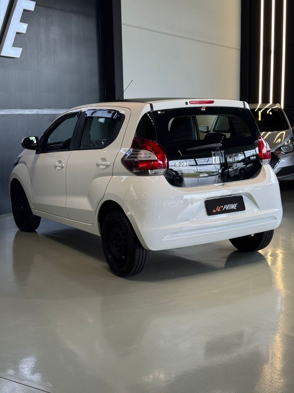 Foto número 420809 do veiculo