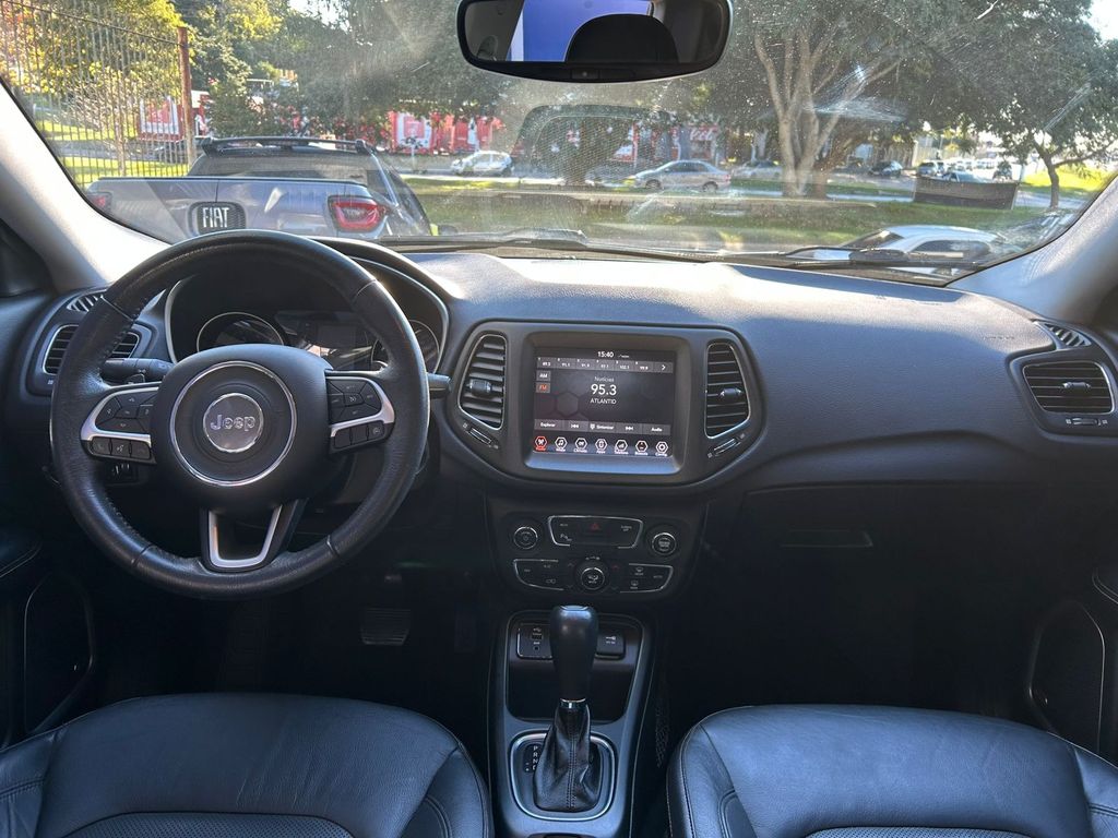 Foto número 422653 do veiculo