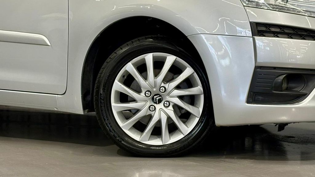 Foto número 421200 do veiculo