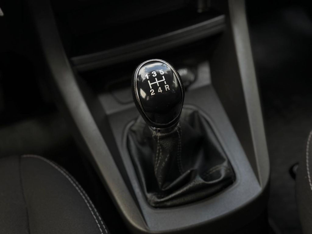 Foto número 423946 do veiculo