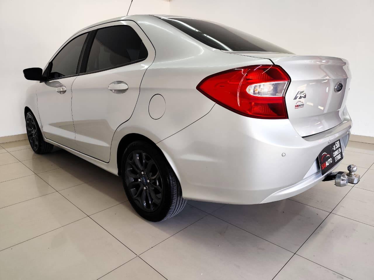 Foto número 422366 do veiculo