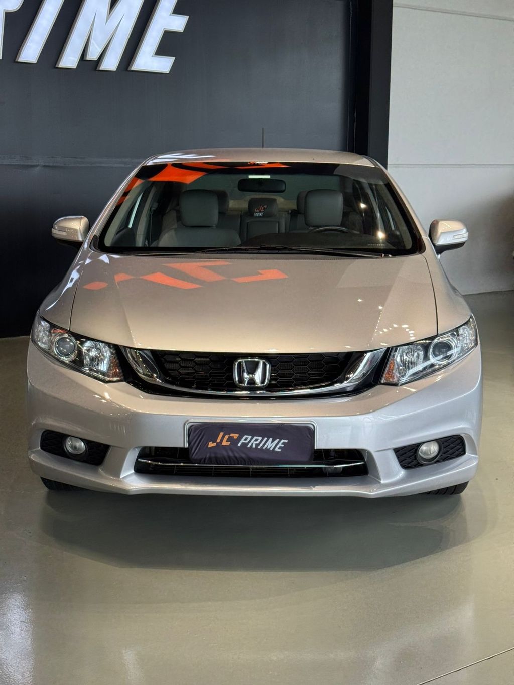 Foto número 448040 do veiculo