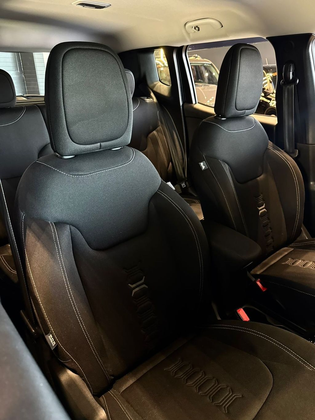 Foto número 420798 do veiculo