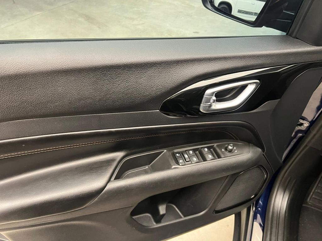 Foto número 423683 do veiculo