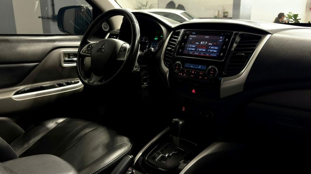 Foto número 421177 do veiculo