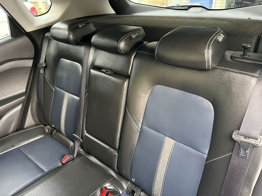 Foto número 425348 do veiculo