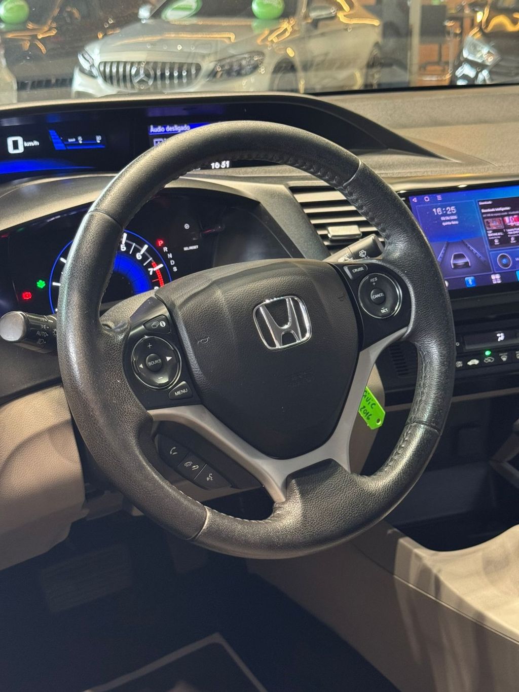 Foto número 448043 do veiculo