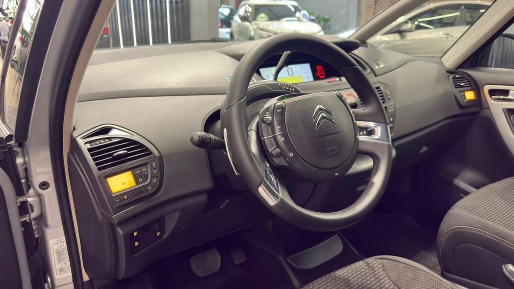 Foto número 421193 do veiculo