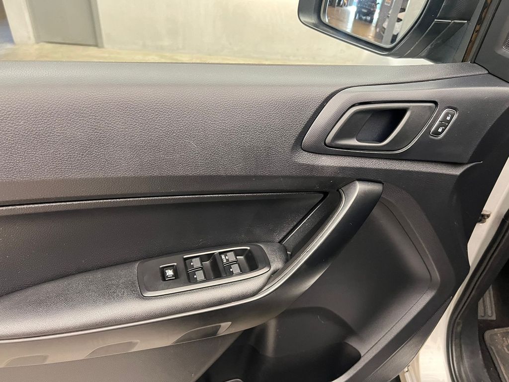 Foto número 424024 do veiculo