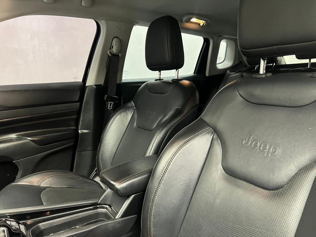 Foto número 423689 do veiculo