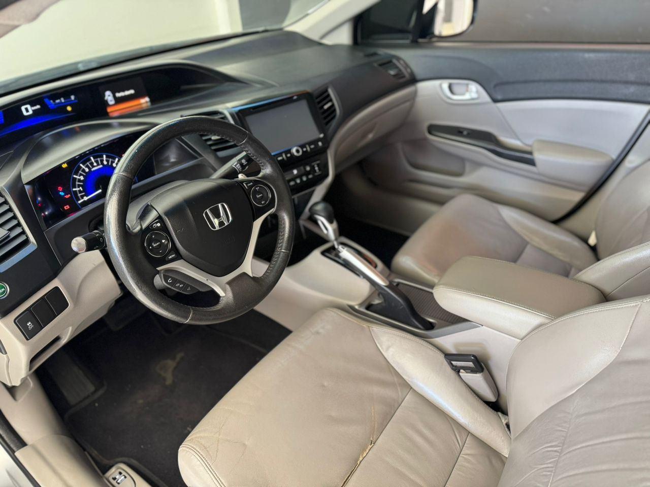 Foto número 424229 do veiculo